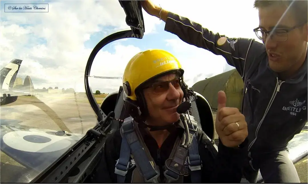 Vol avec la patrouille Breitling